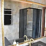Lafamilia Apartment *