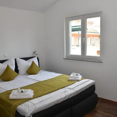 Lafamilia Apartment