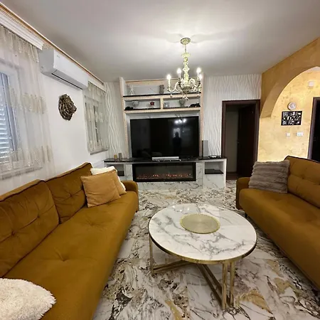 Lafamilia Apartment Vodice